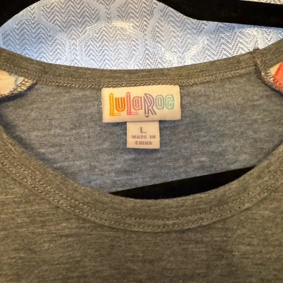 LuLaRoe Large Gray and Red Long Sleeve Top - Picture 3 of 4